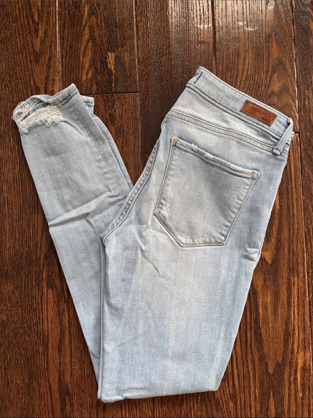 Abercrombie & Fitch Light Blue Skinny Jeans - Women